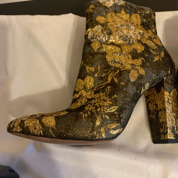 Jessica Simpson Gold Embossed Ankle Boot - Picture 3 of 5